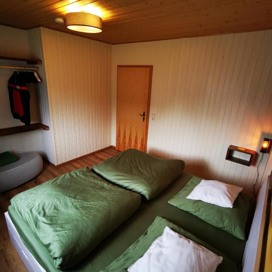 Bb19 Eifel-Ferienhaus Am Moseltal Mit Saunahaus Beuren  Eksteriør bilde